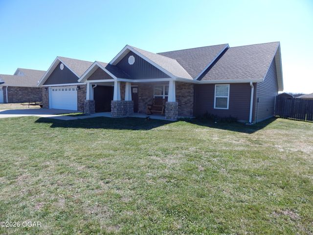 804 Summerlyn Lane, Carl Junction, MO 64834