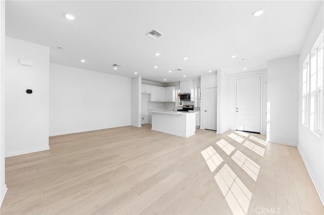 4191 E Carmel Privado, Ontario, CA 91761