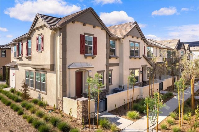 4191 E Carmel Privado, Ontario, CA 91761