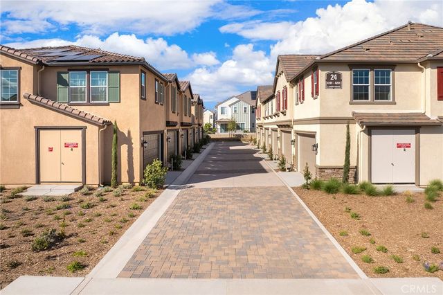 4191 E Carmel Privado, Ontario, CA 91761