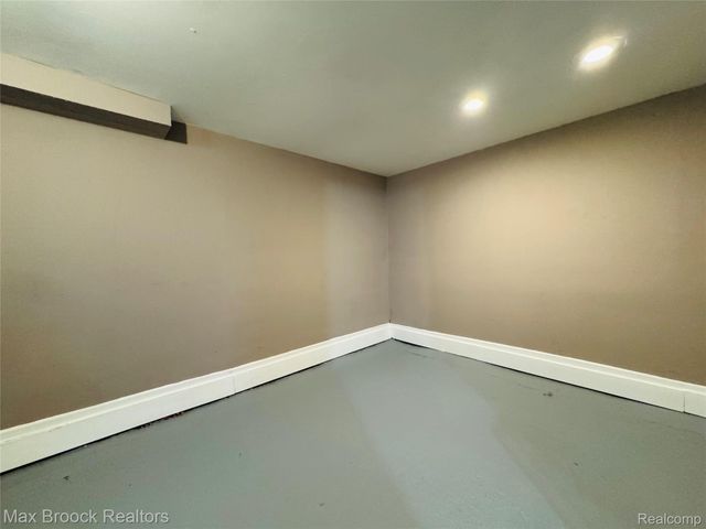 510 Stratford Road, Ferndale, MI 48220