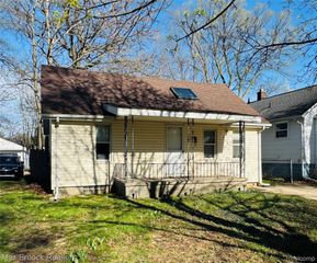510 Stratford Road, Ferndale, MI 48220