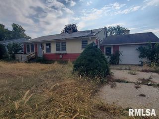 4608 50TH Avenue, Moline, IL 61265