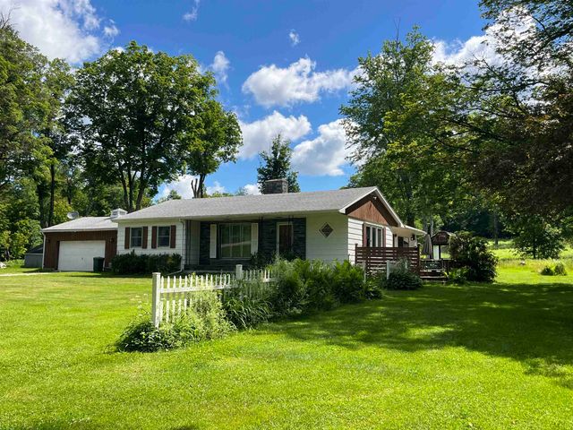 18 Montvert Road, Middletown Springs, VT 05757