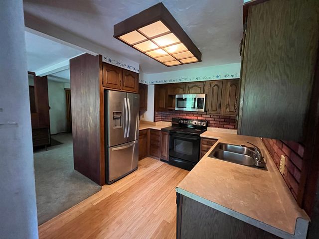 18 Montvert Road, Middletown Springs, VT 05757