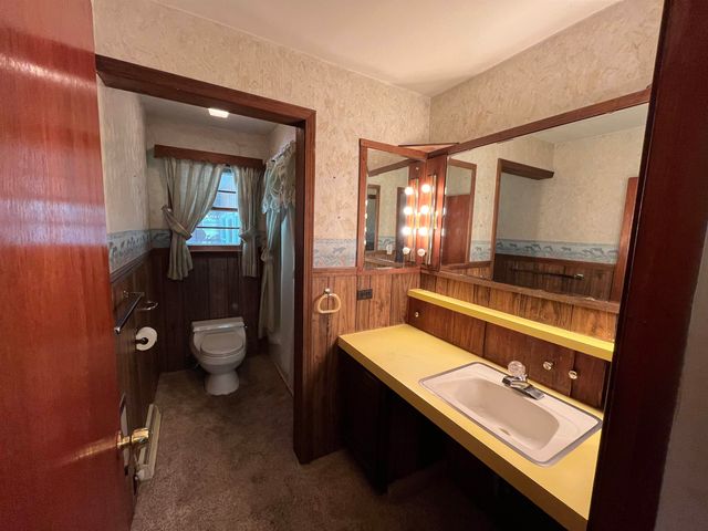 18 Montvert Road, Middletown Springs, VT 05757