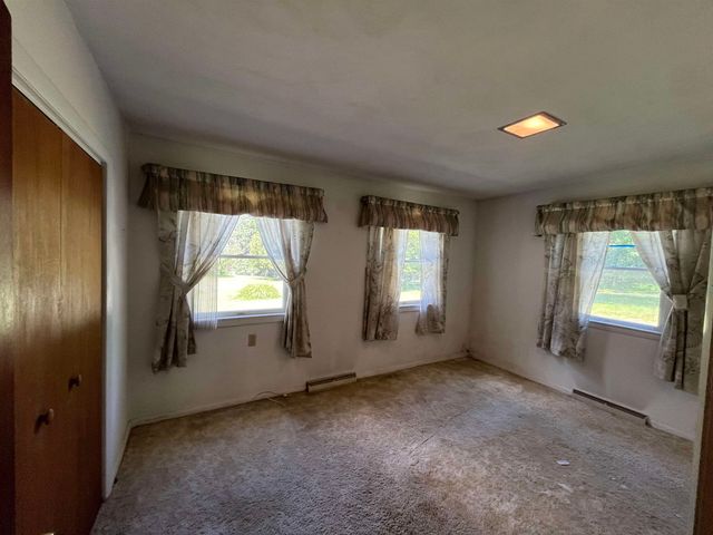 18 Montvert Road, Middletown Springs, VT 05757