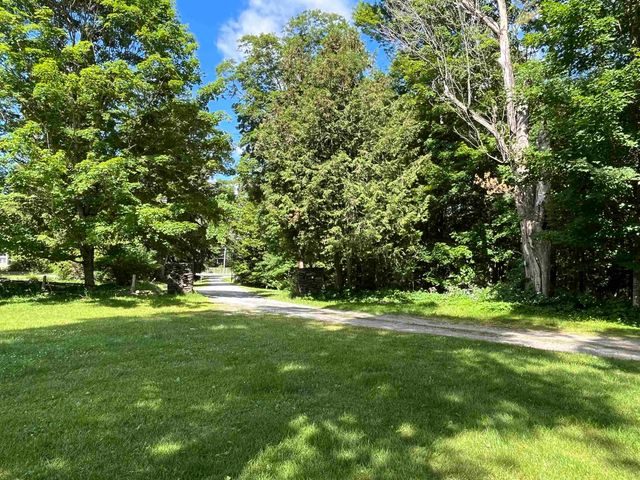 18 Montvert Road, Middletown Springs, VT 05757