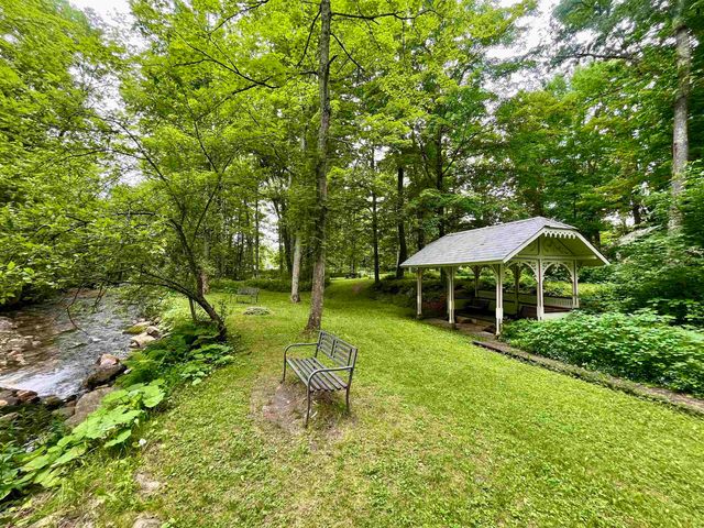 18 Montvert Road, Middletown Springs, VT 05757