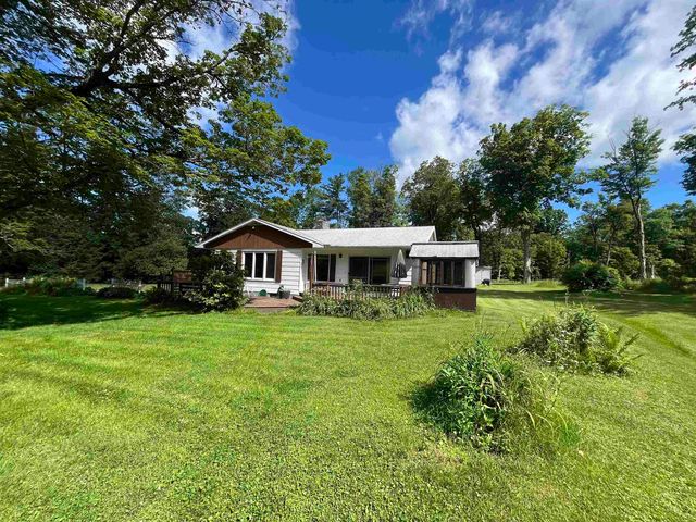 18 Montvert Road, Middletown Springs, VT 05757