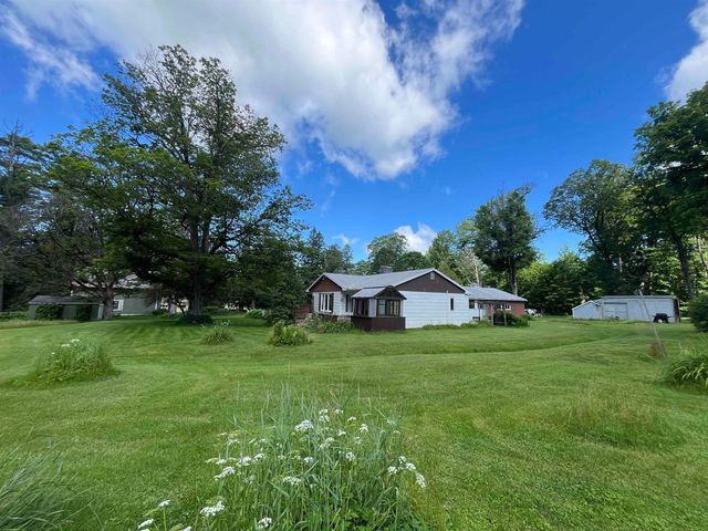 18 Montvert Road, Middletown Springs, VT 05757