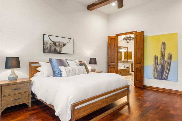 83 Lakeside Green, The Woodlands, TX 77382