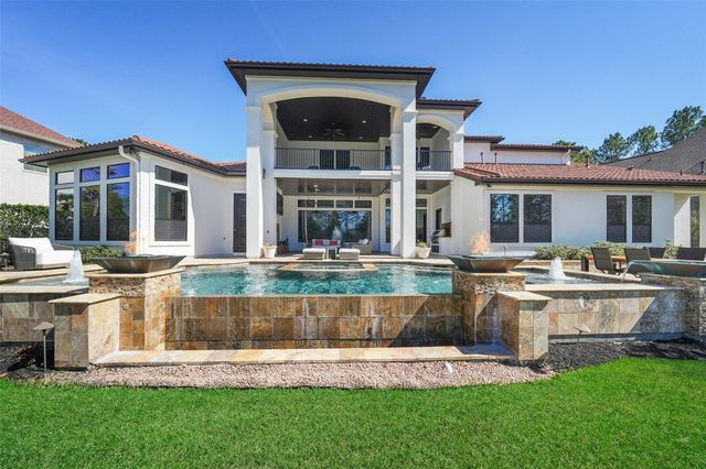 83 Lakeside Green, The Woodlands, TX 77382