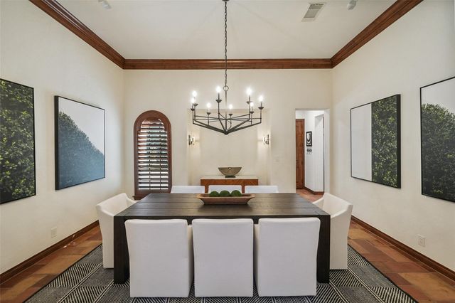 83 Lakeside Green, The Woodlands, TX 77382