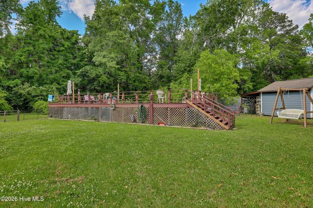 107 Long Leaf Drive, Wilmington, NC 28401
