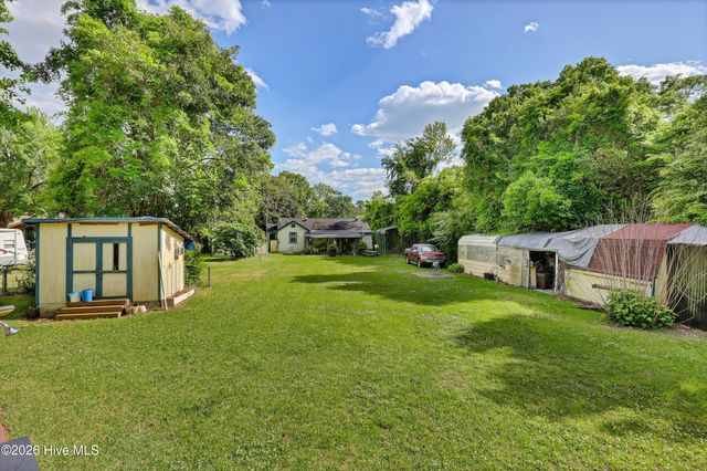 107 Long Leaf Drive, Wilmington, NC 28401
