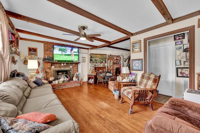 107 Long Leaf Drive, Wilmington, NC 28401