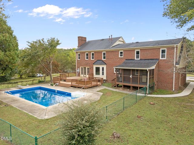 5804 Devon Circle, Raleigh, NC 27604