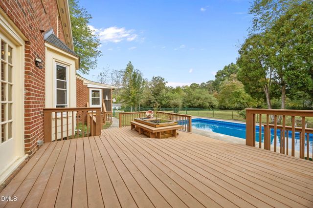 5804 Devon Circle, Raleigh, NC 27604