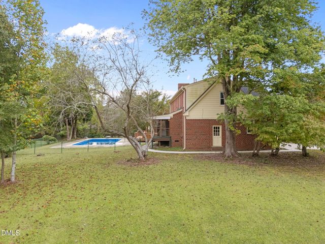 5804 Devon Circle, Raleigh, NC 27604