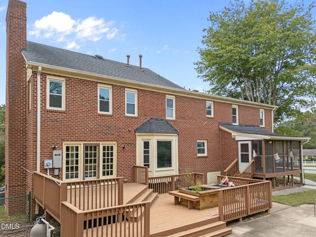 5804 Devon Circle, Raleigh, NC 27604