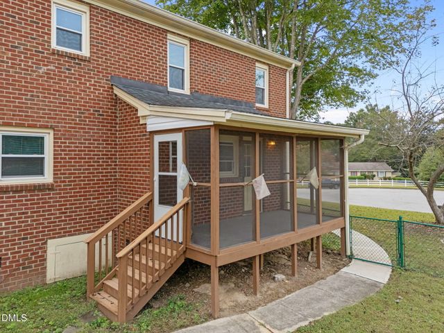 5804 Devon Circle, Raleigh, NC 27604