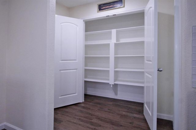 5612 Rainflower Terrace Lane, Spring, TX 77389