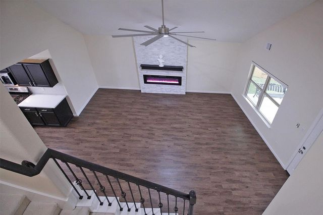 5612 Rainflower Terrace Lane, Spring, TX 77389