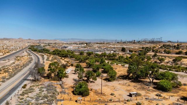 17930 National Trails Hwy, Oro Grande, CA 92368
