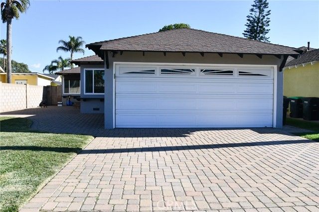 169 S Jameson, Orange, CA 92866