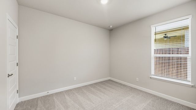 1905 JACKSON Street, Cleburne, TX 76033