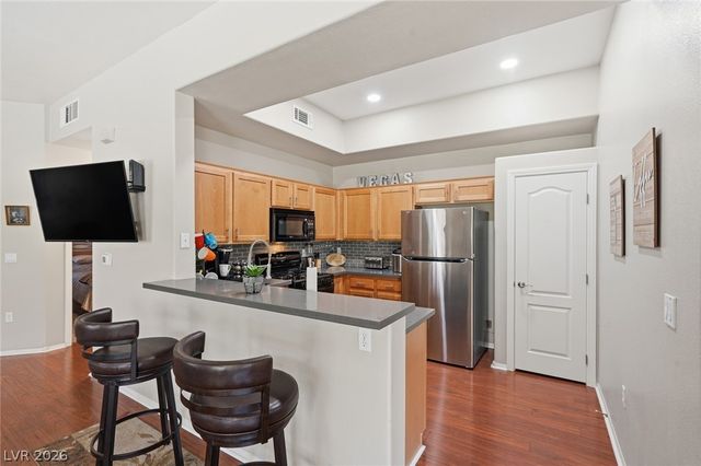 8985 South Durango Drive 1130, Las Vegas, NV 89113