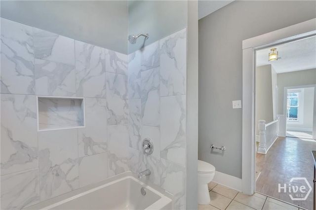 218 W Anderson Street Upper Unit, Savannah, GA 31401