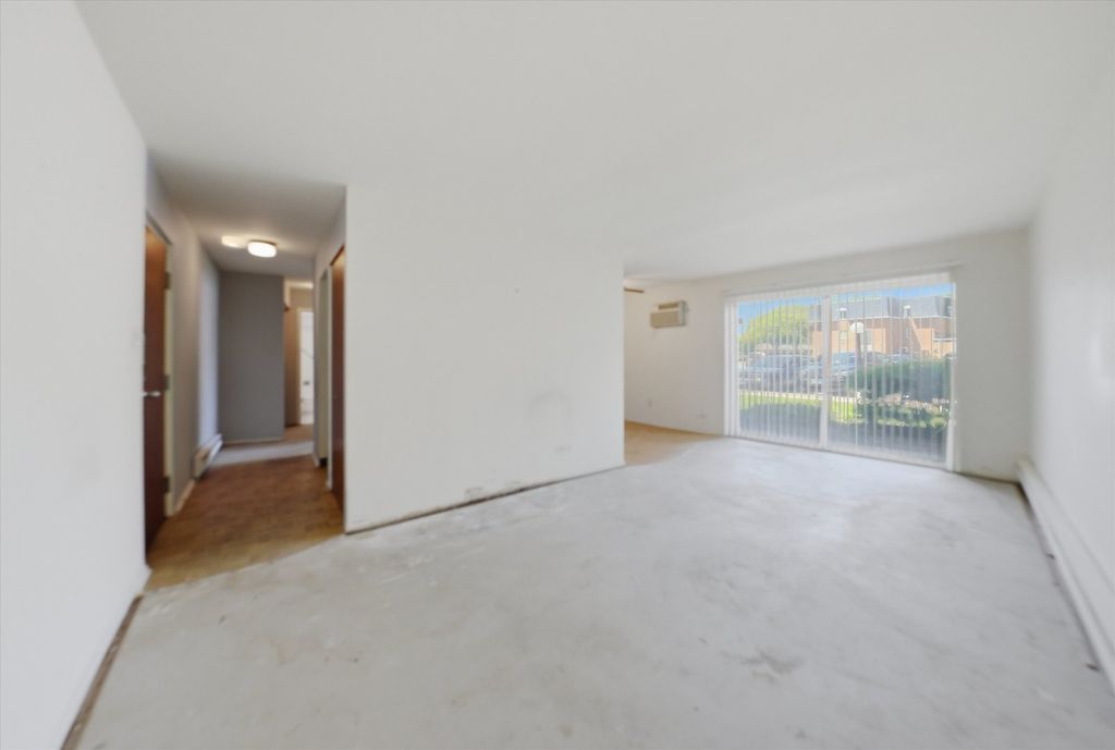 9717 S Keeler Avenue 109, Oak Lawn, IL 60453 — photo 2