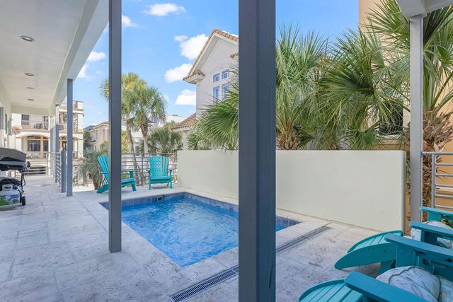 33 Caicos Cay, Destin, FL 32541