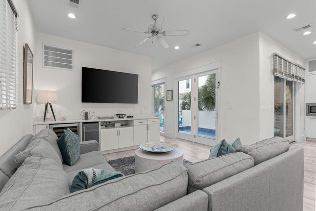 33 Caicos Cay, Destin, FL 32541