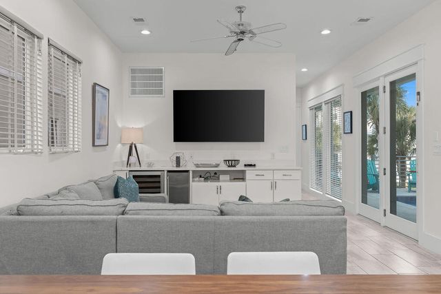 33 Caicos Cay, Destin, FL 32541