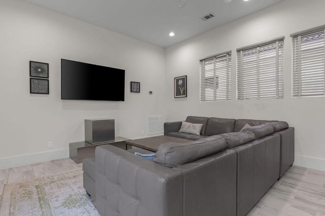 33 Caicos Cay, Destin, FL 32541