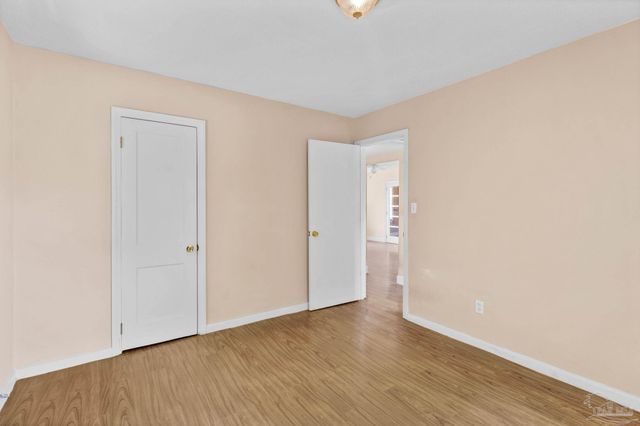122 State St, Pensacola, FL 32506