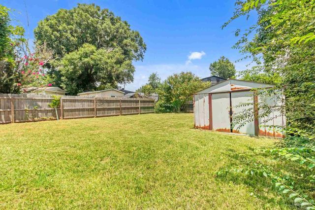 122 State St, Pensacola, FL 32506
