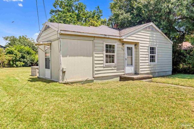 122 State St, Pensacola, FL 32506
