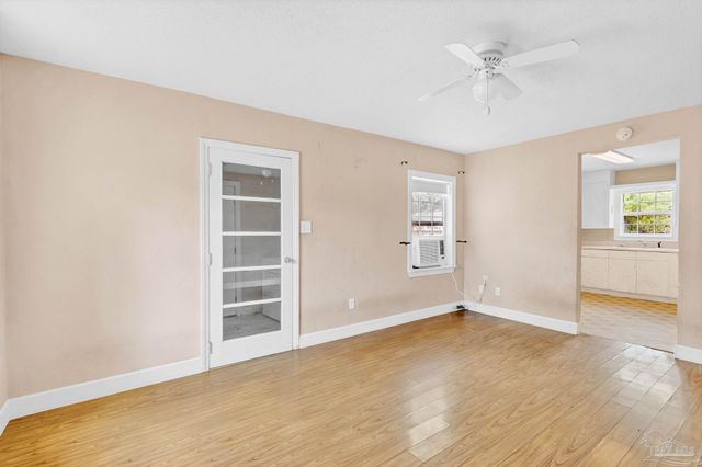 122 State St, Pensacola, FL 32506