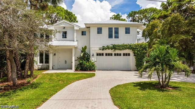 27323 Elwood DR, Bonita Springs, FL 34135