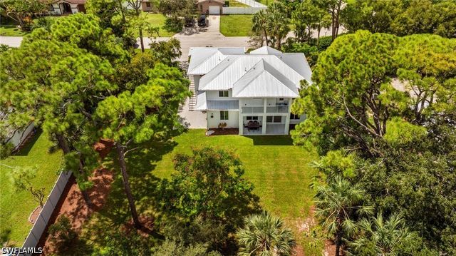 27323 Elwood DR, Bonita Springs, FL 34135
