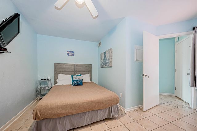 9520 Seawall Blvd 126, Galveston, TX 77554