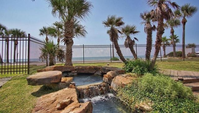 9520 Seawall Blvd 126, Galveston, TX 77554