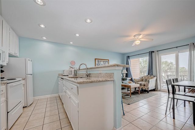 9520 Seawall Blvd 126, Galveston, TX 77554