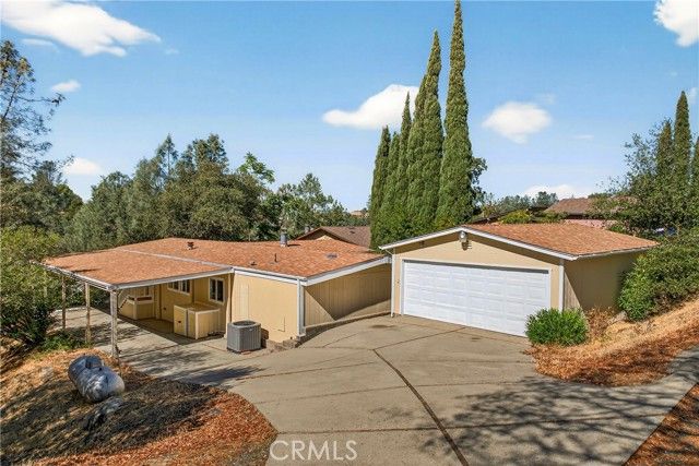 31 La Foret, Oroville, CA 95966