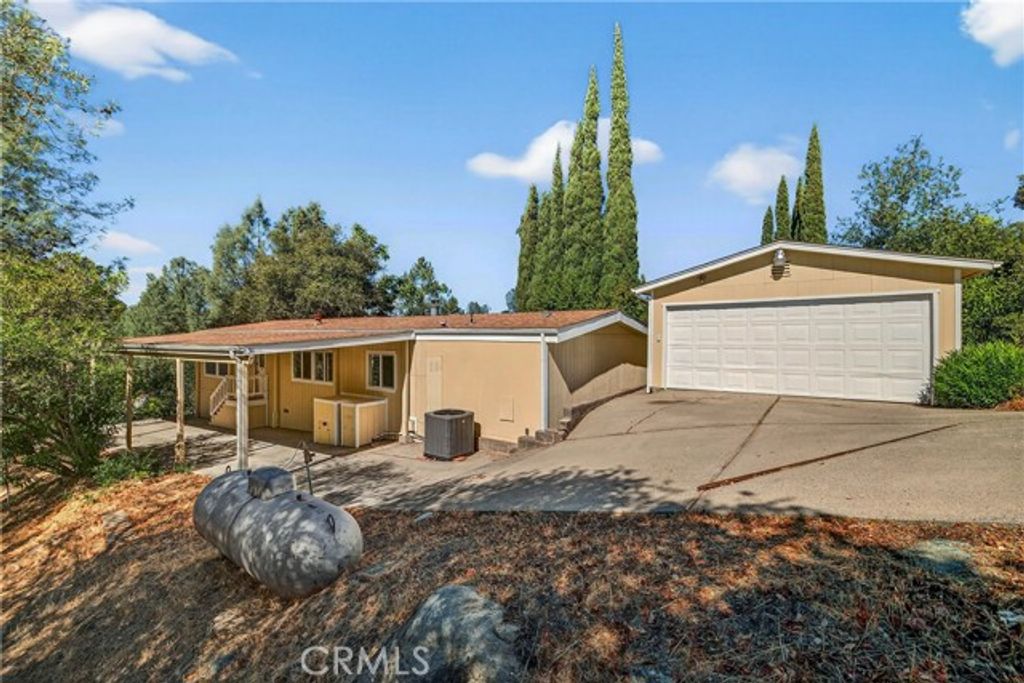 31 La Foret, Oroville, CA 95966