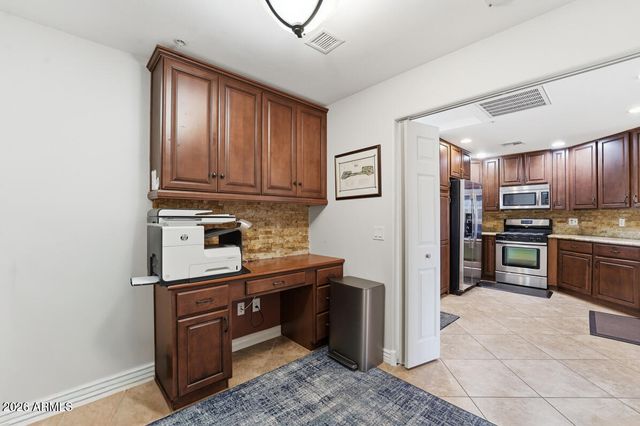 5350 E DEER VALLEY Drive 3255, Phoenix, AZ 85054